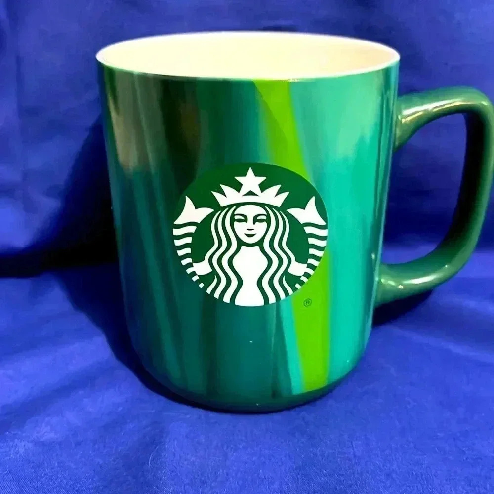 Starbucks Siren Logo coffee mug /15 oz / 2022/ Green marble look